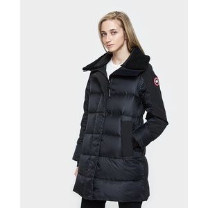 ⚡️Last chance, sending to TRR ⚡️CANADA GOOSE Parka